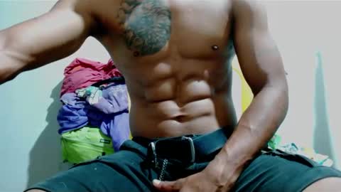 fernandez_latinblack online show from February 28, 12:21 am