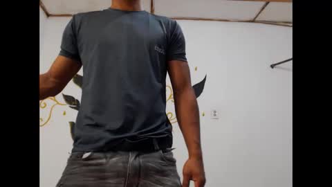 fernandez_latinblack online show from February 17, 3:33 pm