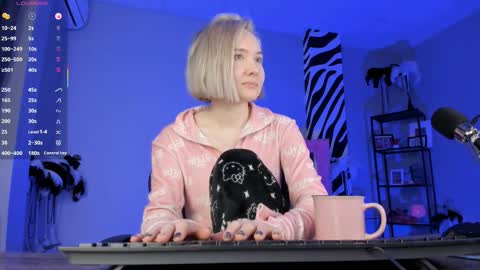 Rey online show from February 7, 6:00 pm