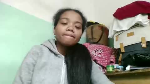 fetranialdy online show from September 21, 5:22 am