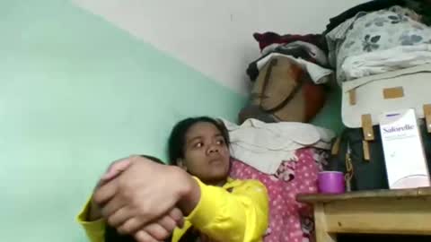 fetranialdy online show from September 26, 8:22 am