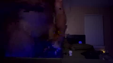 fettifinesor online show from October 14, 4:26 am