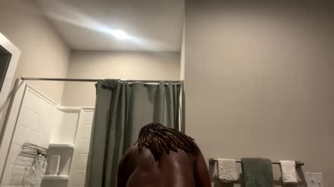 fettifinesor online show from February 2, 4:42 am