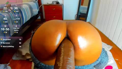 FEXIBLEBODY followe  guys  in  chaturbatehello b online show from February 7, 12:06 pm