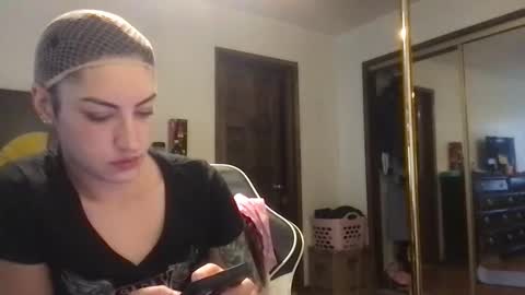 fgsammie online show from January 15, 12:52 am