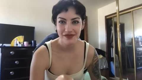 fgsammie online show from January 11, 10:49 pm