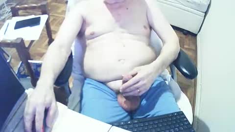 filhober online show from January 25, 1:54 am