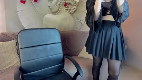 Honey Ill be waiting for you Tue Wed Thu Fri Sat Sun 10am-5pm online show from March 4, 3:03 am