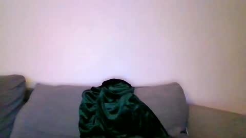 Snapshot of filthymilfndaddy chatting on March 11, 6:52 am MilfnDaddy online show from March 11, 6:52 am