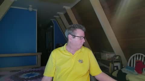 finderfiner online show from November 19, 4:45 am