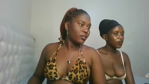 melanie online show from October 16, 7:13 pm