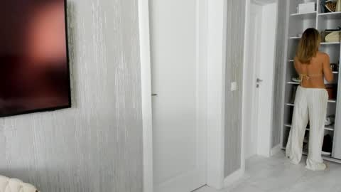 FinestChantilly online show from April 25, 9:33 am