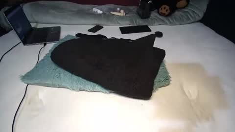 Rania online show from November 11, 8:00 pm