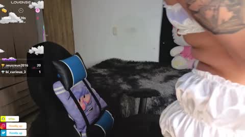 F I O R E L L A  online show from November 21, 5:16 am