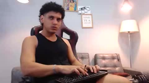 fire_boy69 online show from November 28, 6:15 pm