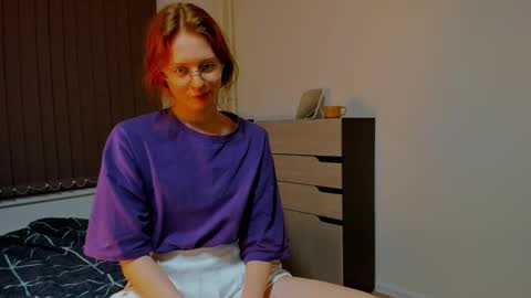 Snapshot of fire_luna chatting on February 3, 3:17 pm fire_luna online show from February 3, 3:17 pm