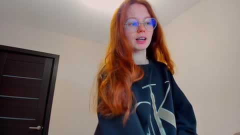 Snapshot of fire_luna chatting on December 9, 8:22 am fire_luna online show from December 9, 8:22 am