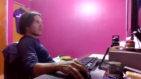 Ricardo online show from February 10, 4:41 am