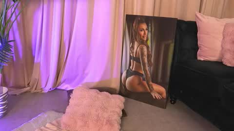 Fires Bomb 777 online show from November 24, 8:02 am