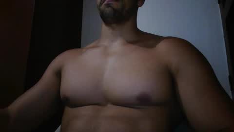 fitchestabs_69 online show from June 5, 3:13 am