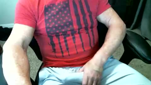 fitguy40 online show from February 22, 9:28 pm