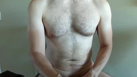 Snapshot of fithubby80 chatting on October 13, 3:47 pm fithubby80 online show from October 13, 3:47 pm