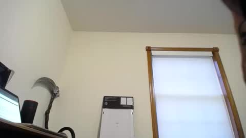  Links in Bio below online show from November 21, 12:47 pm