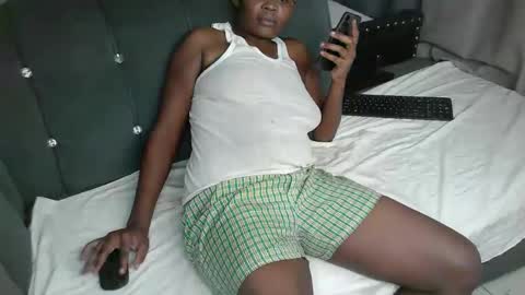 flaquo1 online show from November 22, 7:45 pm