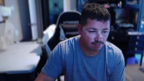 FL guy online show from April 27, 12:36 pm