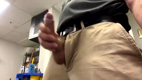 Snapshot of flintstones_rock chatting on January 4, 1:31 am flintstones_rock online show from January 4, 1:31 am