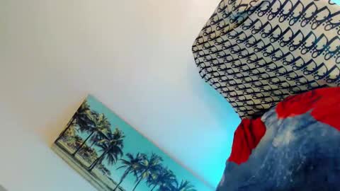 Suzy online show from October 23, 6:53 pm