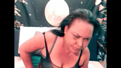 flirtacious_indian online show from February 3, 9:29 pm