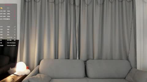 Doloras online show from February 4, 8:35 pm