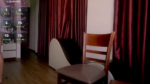 Eliza online show from October 10, 4:07 am