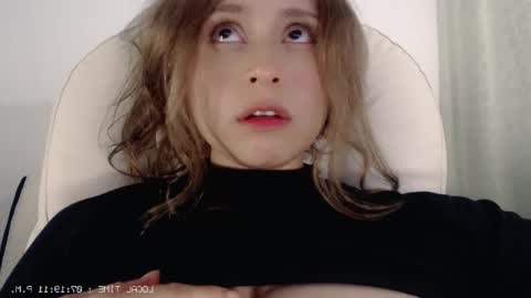 flor3citarockera online show from December 2, 12:20 am