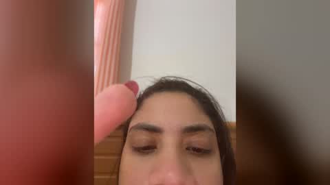 floramorena online show from July 31, 2:40 pm