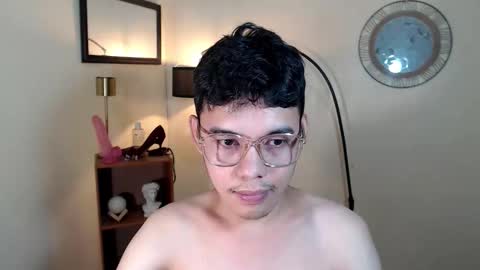 Snapshot of floriankeirxx_ chatting on October 18, 2:16 am floriankeirxx_ online show from October 18, 2:16 am