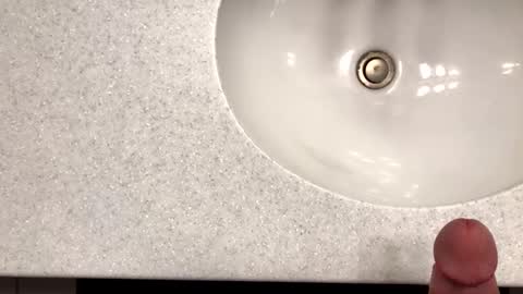 Snapshot of flowaley chatting on February 3, 1:41 am flowaley online show from February 3, 1:41 am