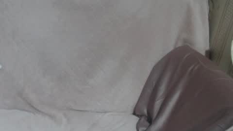 say meow and send tip  online show from March 16, 6:23 pm