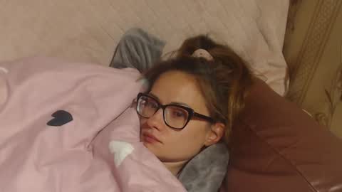 say meow and send tip  online show from September 25, 10:39 pm