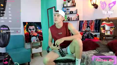 flowers109 online show from October 9, 11:21 pm