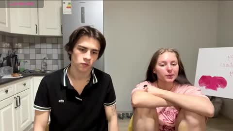 flowerscouple online show from March 8, 9:41 pm