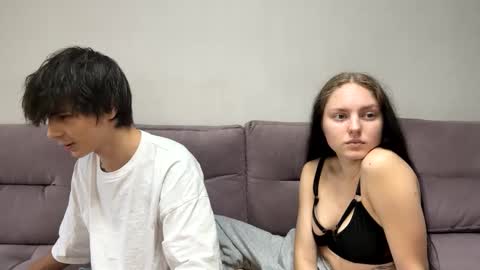 Snapshot of flowerscouple chatting on September 10, 3:29 am flowerscouple online show from September 10, 3:29 am