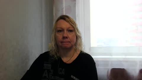 forever_smilex online show from January 30, 9:47 am