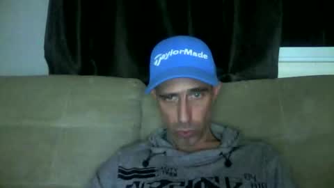 fouraide42 online show from April 18, 12:56 am