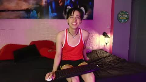 .  FOX WHITE .  online show from July 13, 12:31 pm