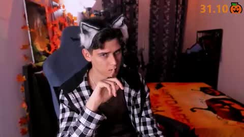 Snapshot of foxicfu chatting on October 23, 7:37 pm Foxicfu online show from October 23, 7:37 pm