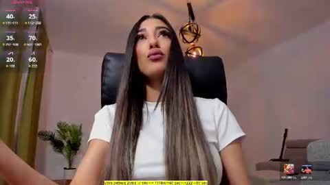 Foxx online show from July 1, 3:37 am