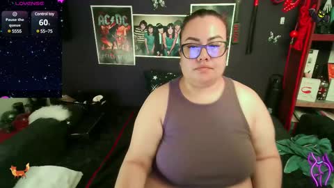 foxxbell online show from February 11, 12:15 pm