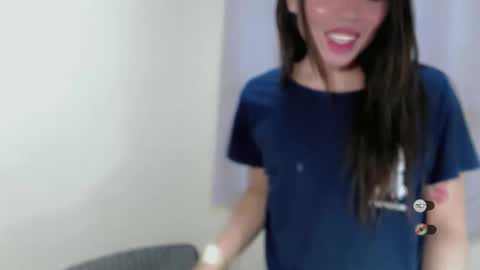 foxy_lei online show from February 6, 1:09 am